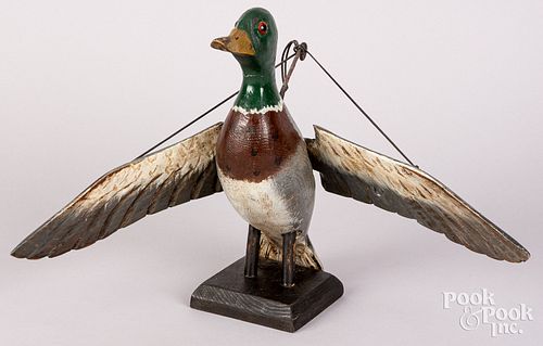 ANIMATED FLYING MALLARD DUCK DECOYCarved 30d5be