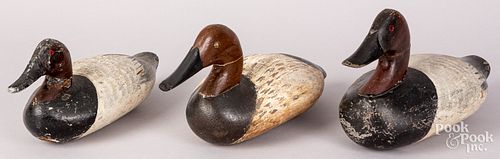 THREE CARVED AND PAINTED CANVASBACK 30d5c0