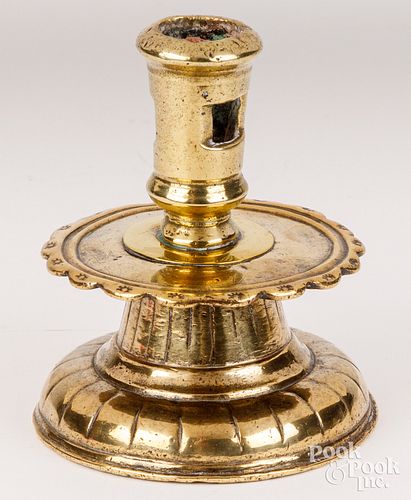 BRASS CAPSTAN CANDLESTICK 17TH 30d632