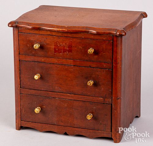 DOLL SIZE PINE CHEST OF DRAWERS,
