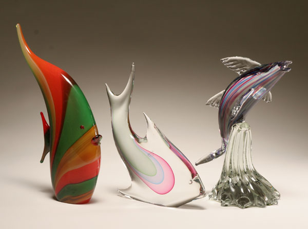 Three Murano and Pilgrim art glass 4e27d