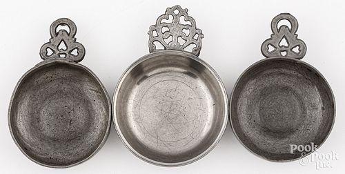 PEWTER PORRINGERS EARLY 19TH C Three 30dac7