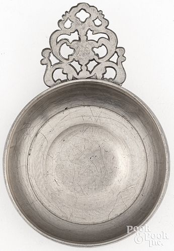 PEWTER PORRINGER, CA. 1820Samuel