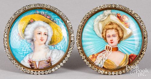 PAIR OF FRENCH ENAMEL PORTRAIT 30dbdf