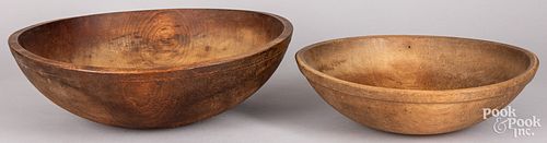 TWO TURNED BOWLS, 19TH C.Two turned