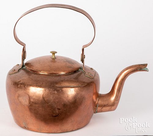 COPPER KETTLE, 19TH C.Copper kettle,