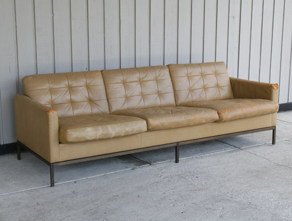 Florence Knoll leather upholstered 4e2dd