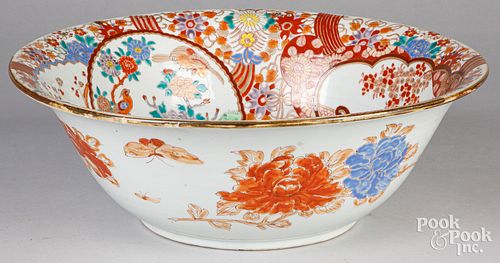 LARGE JAPANESE IMARI PORCELAIN