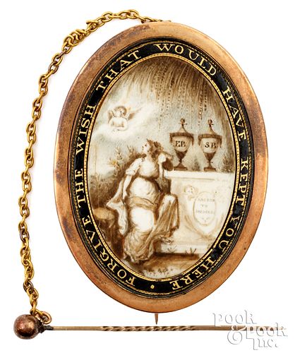 MEMORIAL LOCKETMemorial locket