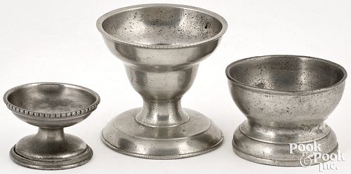 THREE PEWTER SALTS 19TH C Three 30dfb3