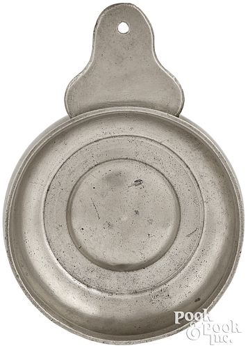 NEWPORT RHODE ISLAND PEWTER PORRINGER  30dfbb