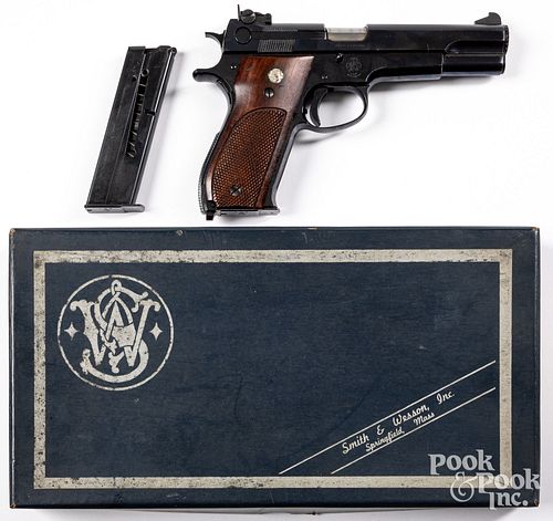 SMITH WESSON MODEL 52 SEMI AUTOMATIC 30e1a8