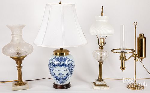 FOUR ASSORTED TABLE LAMPS Four 30e211