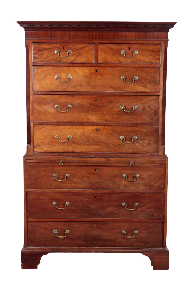 A GEORGE III MAHOGANY CHEST ON