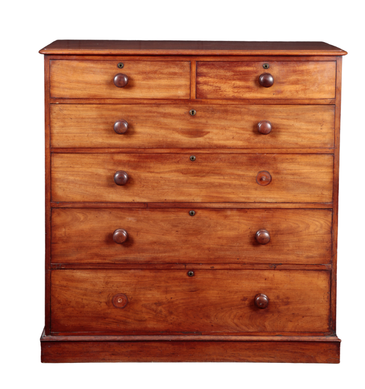 A VICTORIAN MAHOGANY CHEST OF DRAWERS 310b47