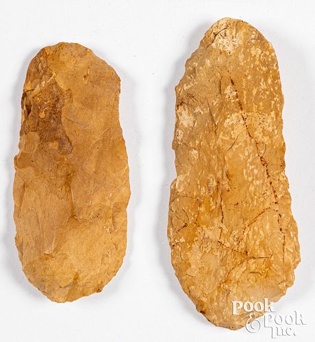 TWO ARCHAIC FLINT BLADESTwo archaic