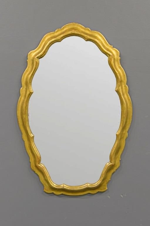 LaBarge oval scalloped giltwood mirror
39.5H