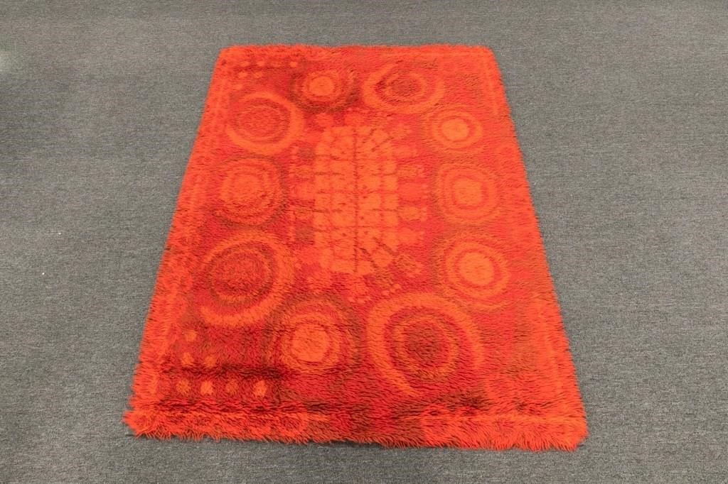 Mid century modern red shag carpet 6 8 L 310f48