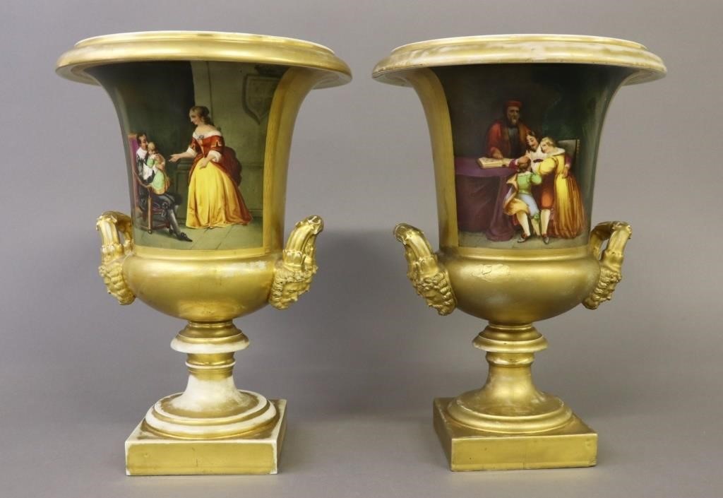 Pair of large Paris porcelain  311051