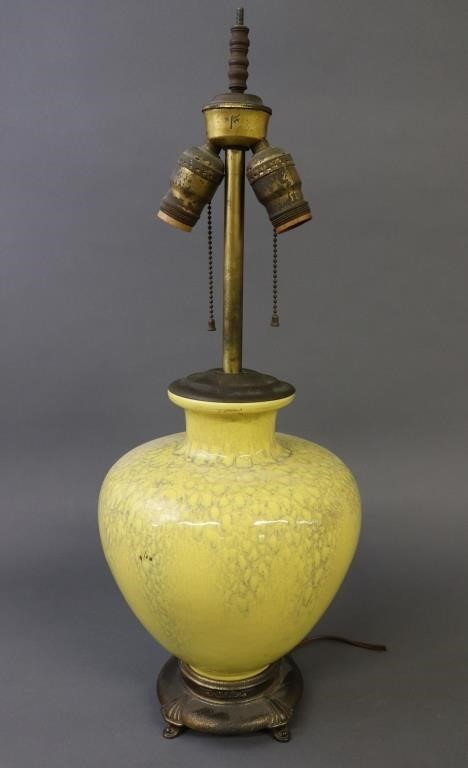 Yellow ceramic table lamp circa 31105a