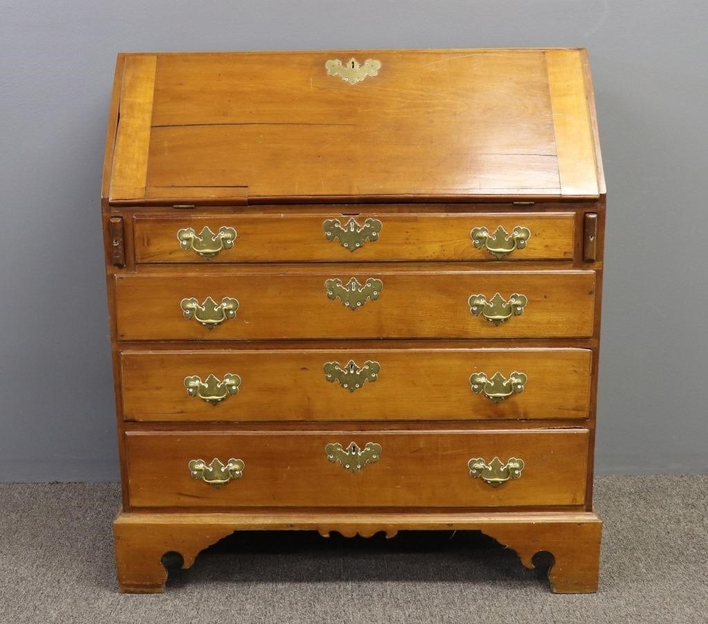 New England Chippendale cherry 3110cc