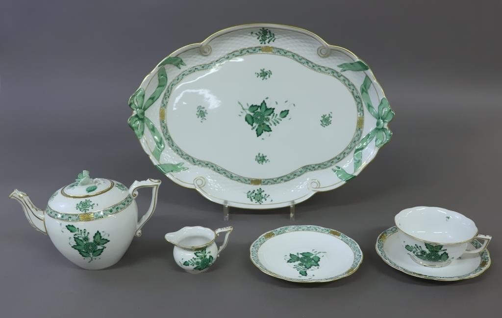 Herend green Chinese bouquet partial 3110fa