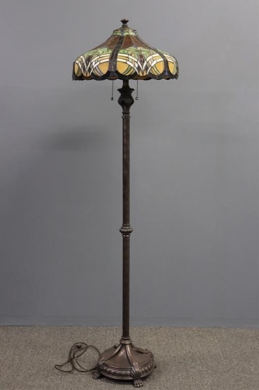 Tiffany style standing floor lamp
