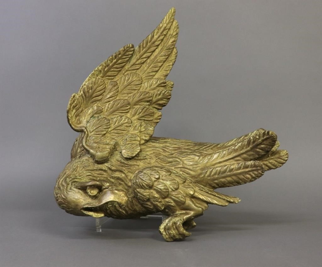 Finely carved wood gilt eagle,