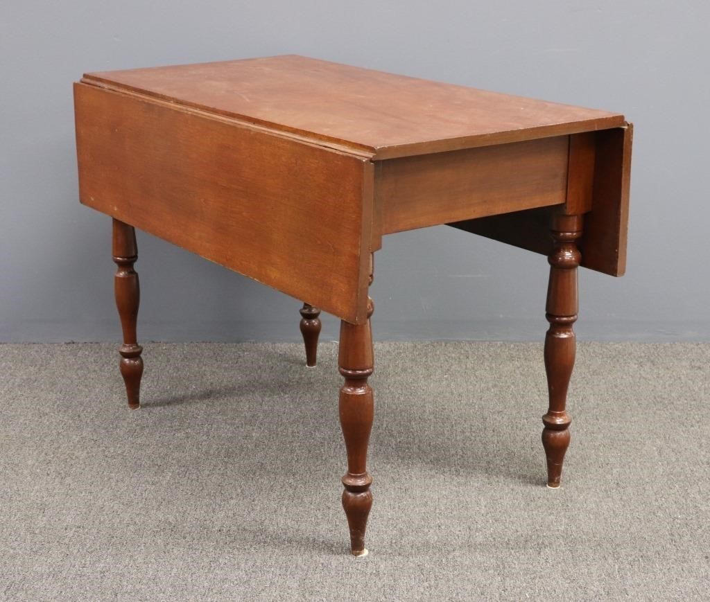 New England cherry drop leaf table 3112d8