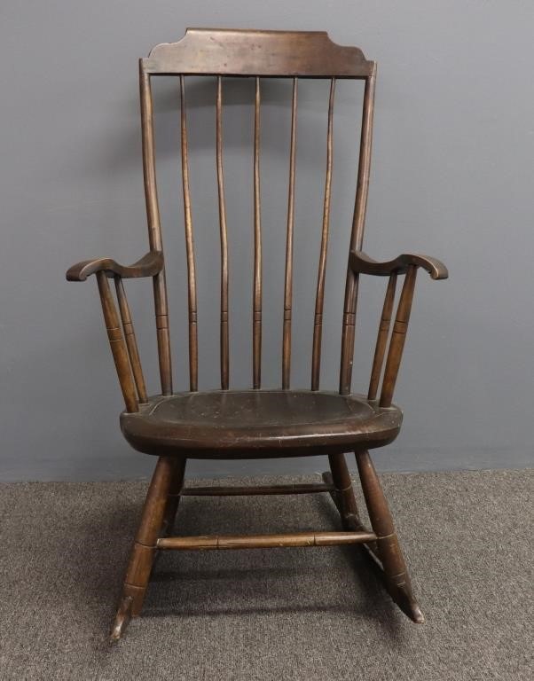 Maple Windsor rocker, early 19th century,