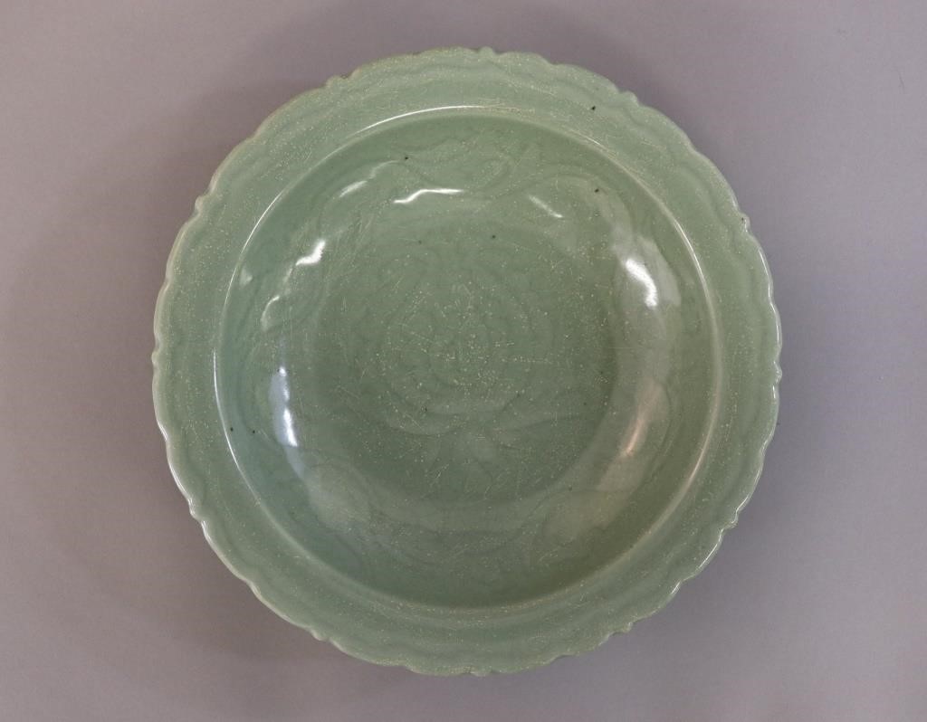 Ming Dynasty Longquan celadon bowl 311476