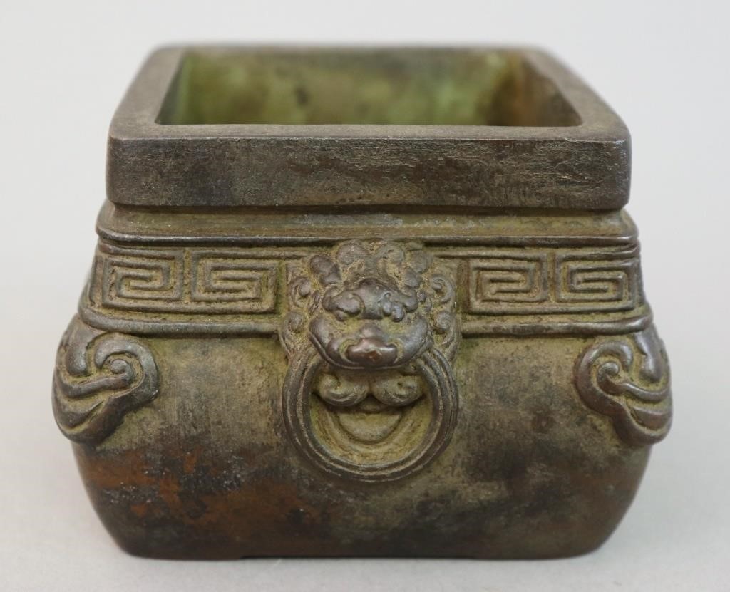 Antique Chinese bronze censer,