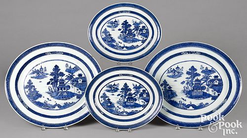 FOUR CHINESE EXPORT PORCELAIN NANKING
