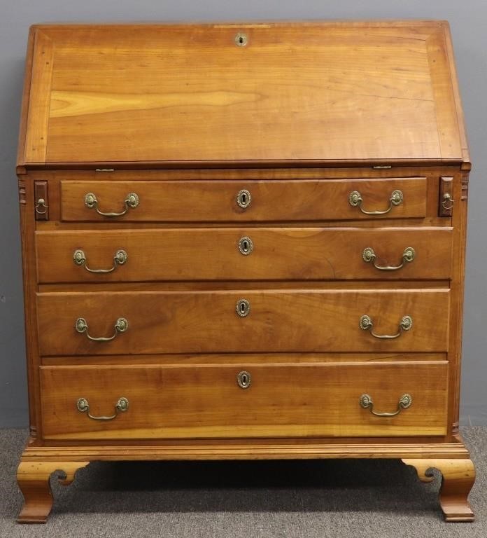 Fine Pennsylvania Chippendale cherry 311712