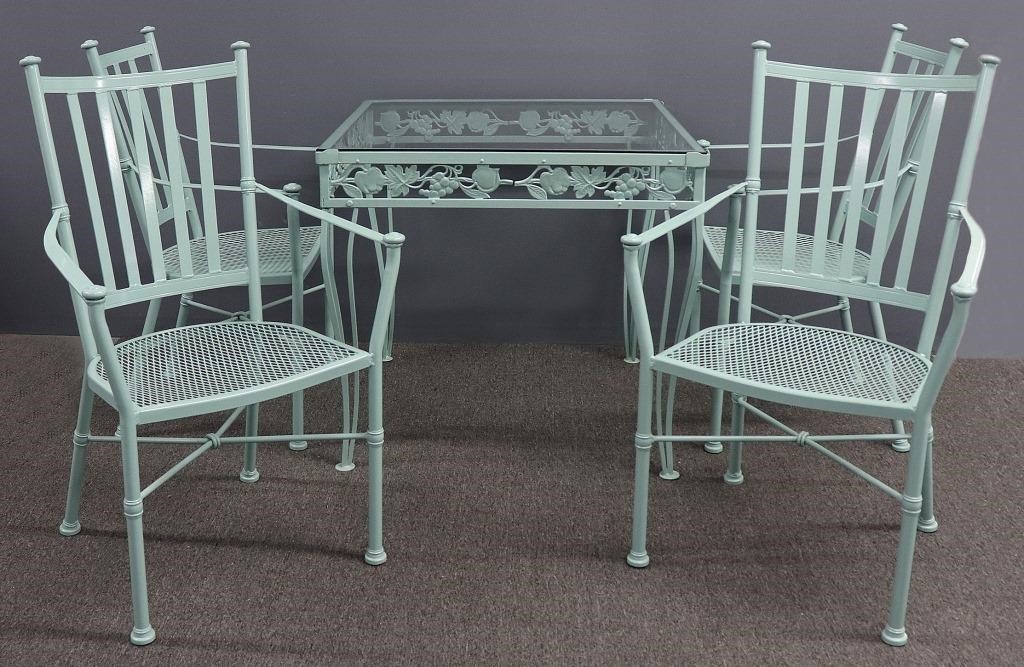 Powder coated metal patio set  31177a