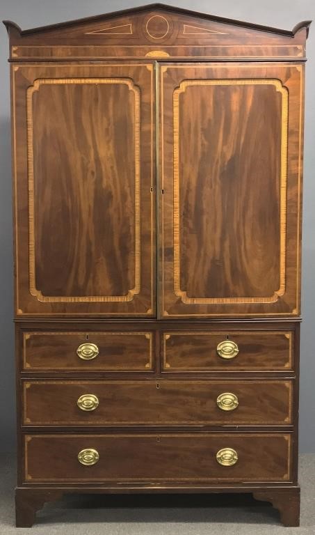 Georgian mahogany inlaid linen press,