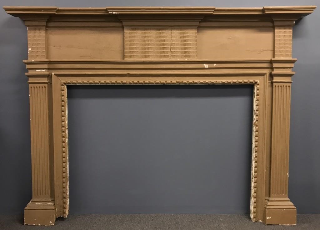 Fine large early American mantel 31193e