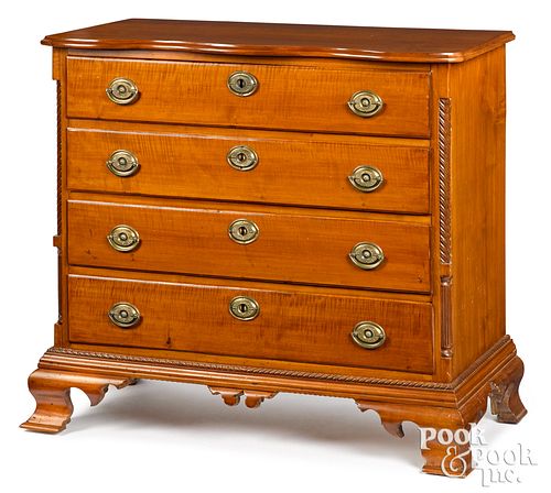 CHIPPENDALE TIGER MAPLE CHEST OF
