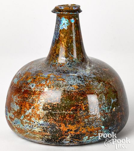 ENGLISH SQUAT BOTTLE, EARLY 18TH