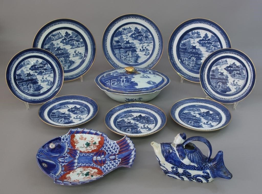 Chinese porcelain Nanking plates,