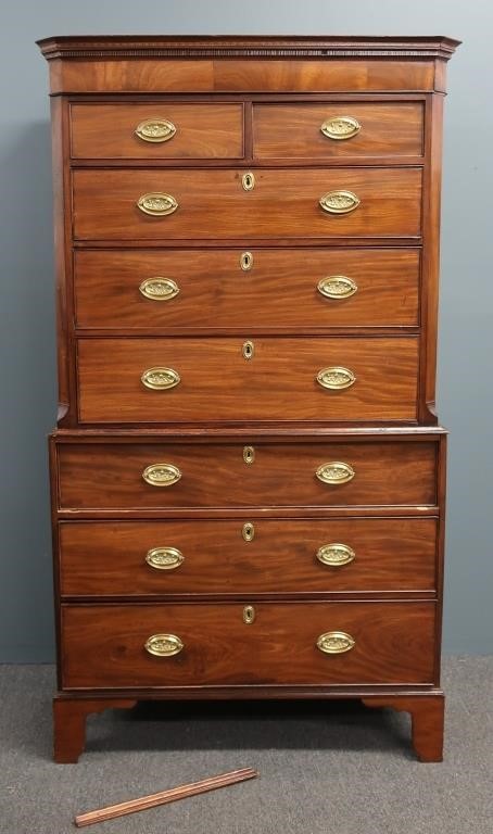 Georgian mahogany chest on chest 311b90