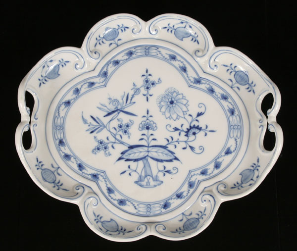 Meissen porcelain blue onion decorative serving 4e938