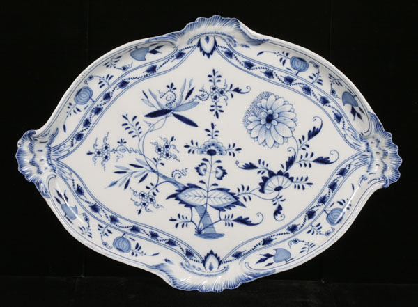 Meissen porcelain blue onion platter  4e93b