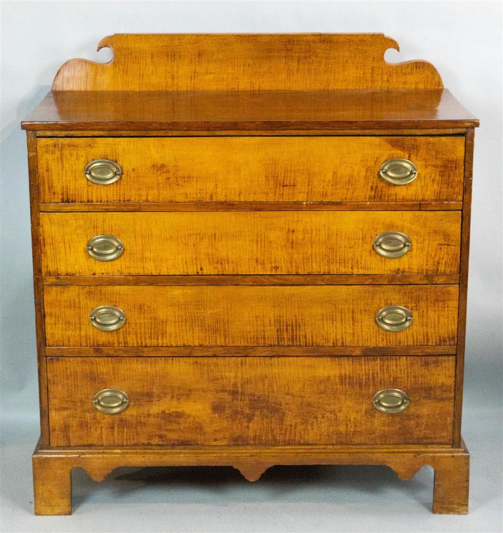 CHIPPENDALE STYLE TIGER MAPLE CHEST 311cc5
