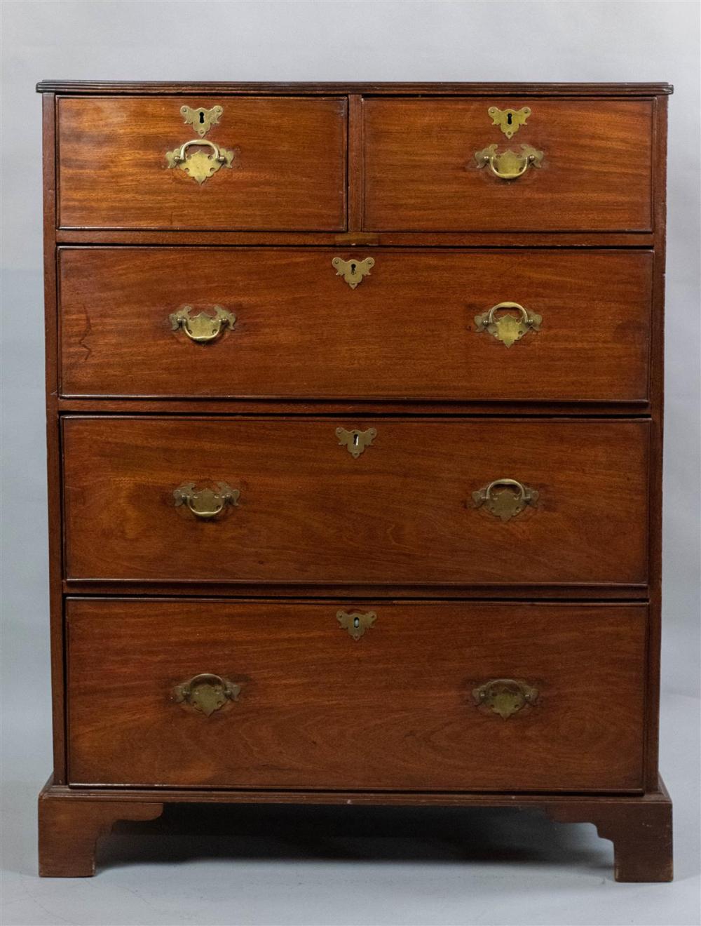 GEORGE III MAHOGANY CHEST OF DRAWERS,