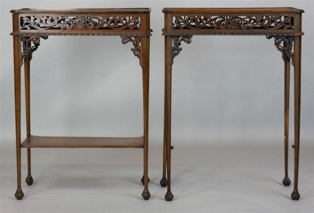 PAIR OF GEORGE III STYLE SIDE TABLESPAIR 311d03