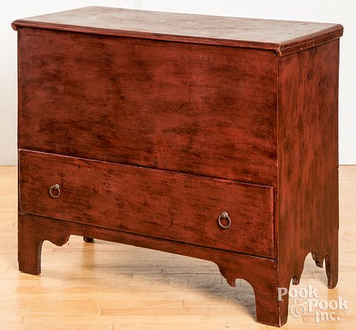 NEW ENGLAND PAINTED PINE MULE CHEST  311f00