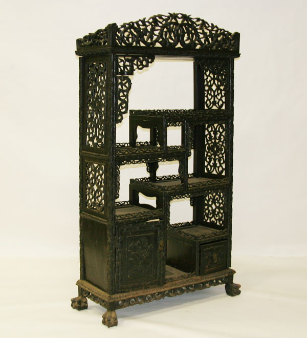 Intricately carved Chinese etagere cabinet  4e98b