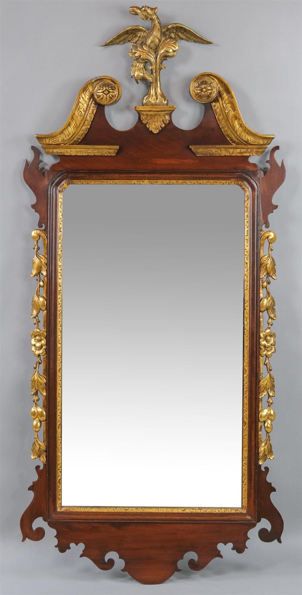 GEORGE III PARCEL GILT MAHOGANY 311f7e