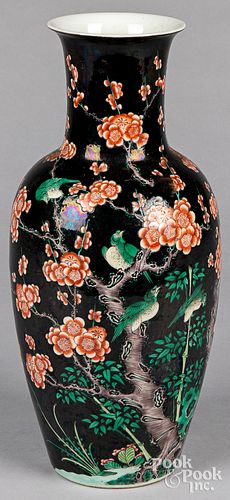 CHINESE FAMILLE NOIR PORCELAIN 312104